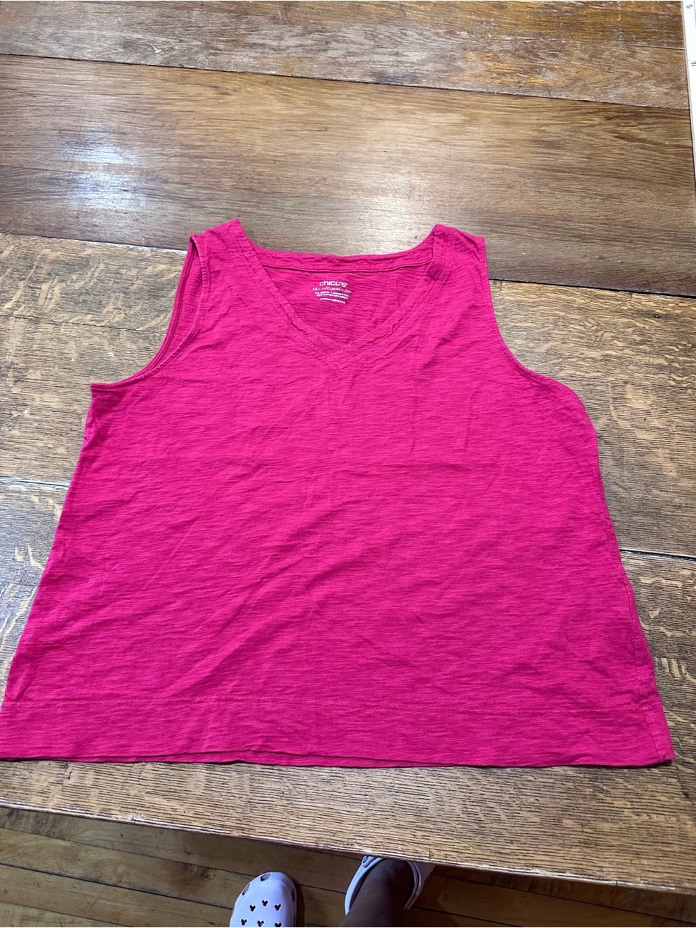 Chico's Fuchsia V-Neck Sleeveless tank
Sz
Xl